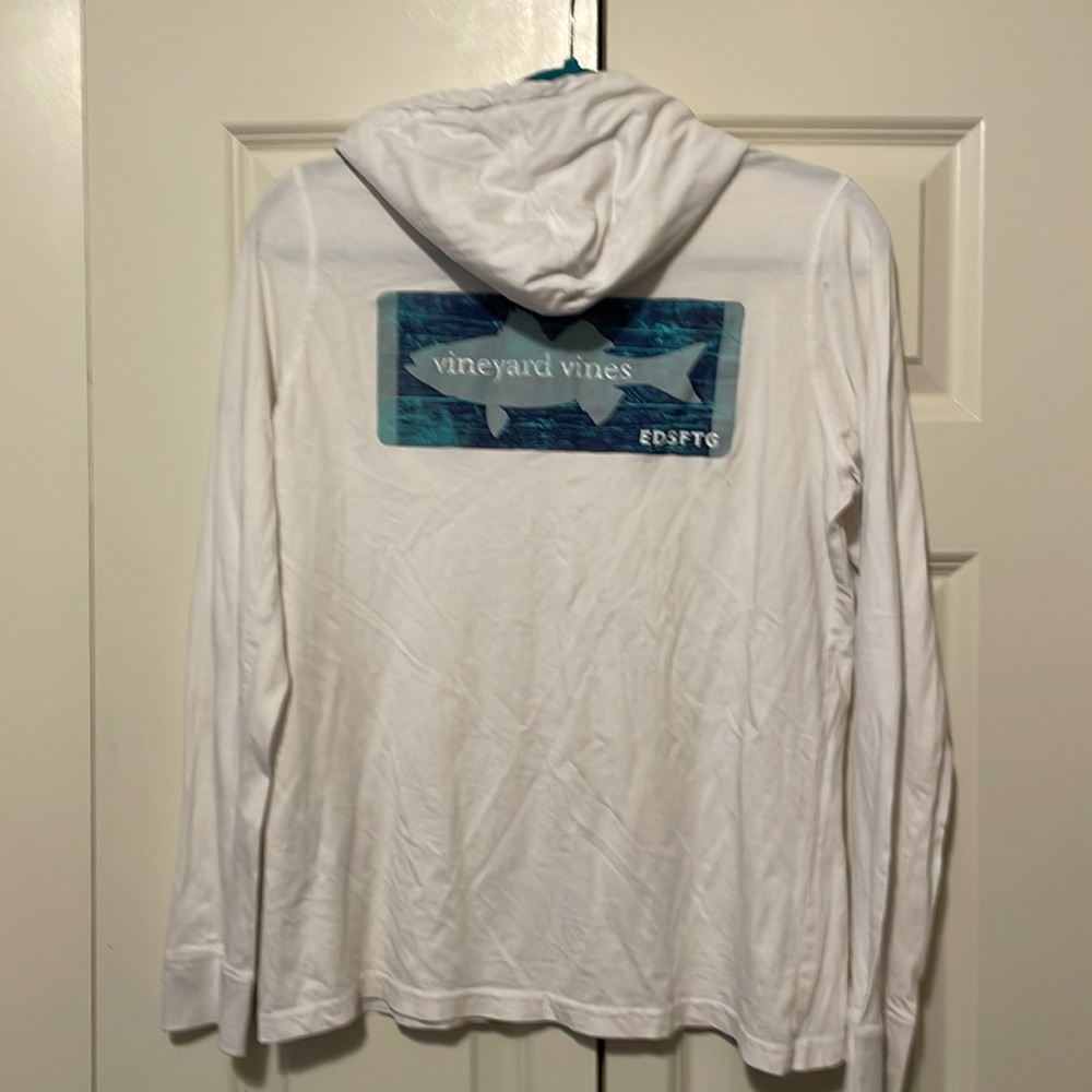 Womens size Medium Vineyard Vines long sleeve hooded T-Shirt